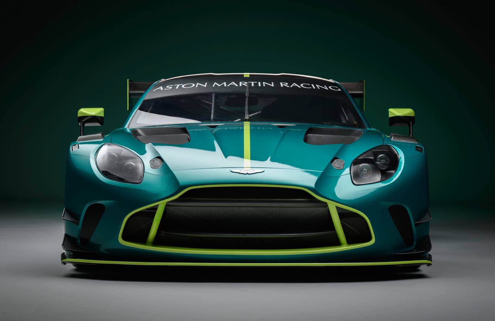 Aston Martin Vantage GT3